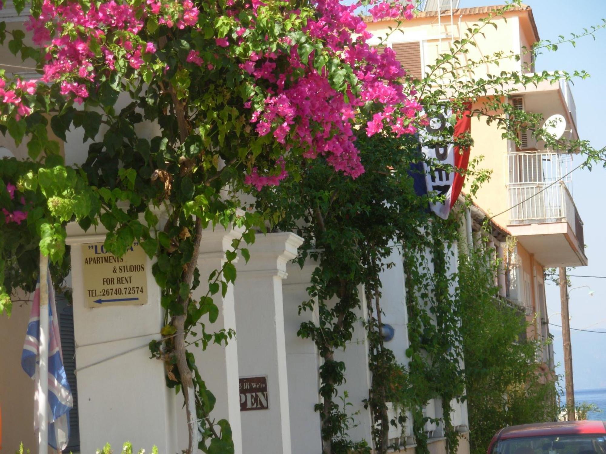 Louisa Studios Poros  ภายนอก รูปภาพ