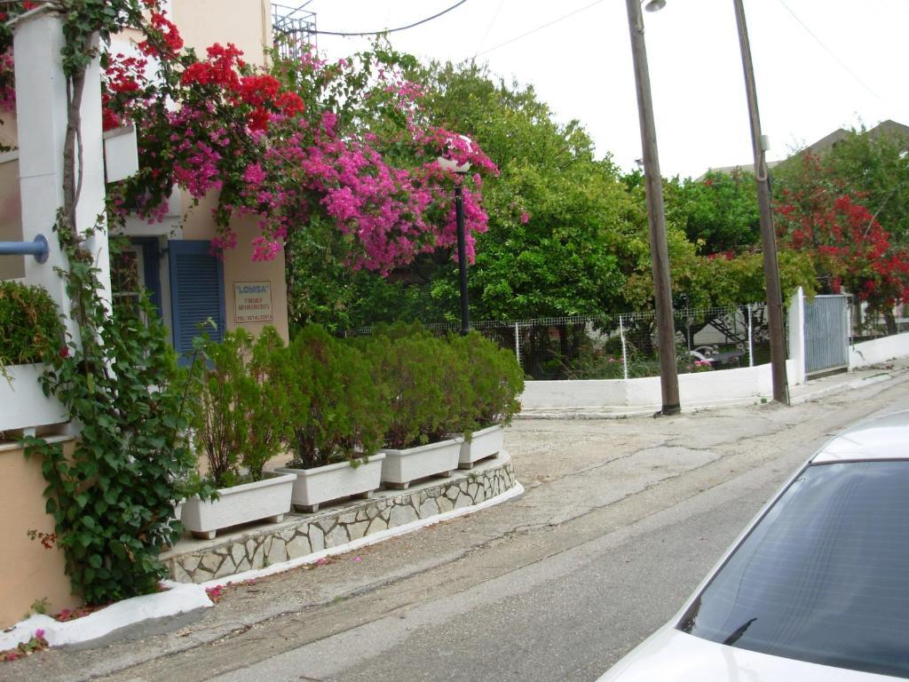 Louisa Studios Poros  ภายนอก รูปภาพ