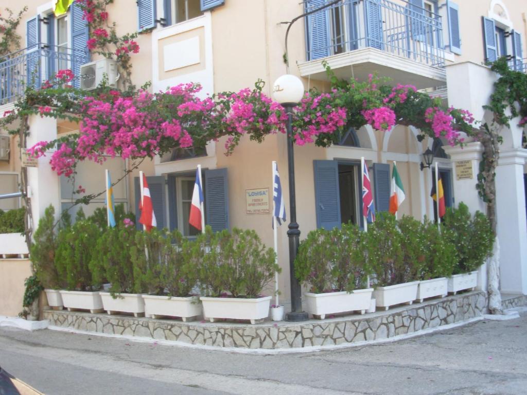 Louisa Studios Poros  ภายนอก รูปภาพ